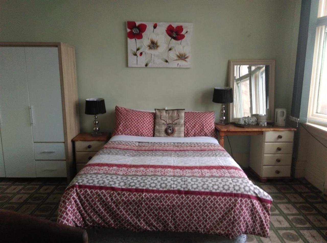The New Beehive Inn Брадфорт Екстериор снимка
